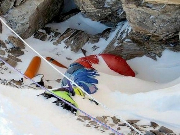 Remains to Be Seen: The Frozen Corpse Landmarks of Mt. Everest’s “Death Zone”