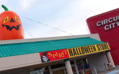 Halloween Pop-Up Stores – Real Estate “Re-Animators”